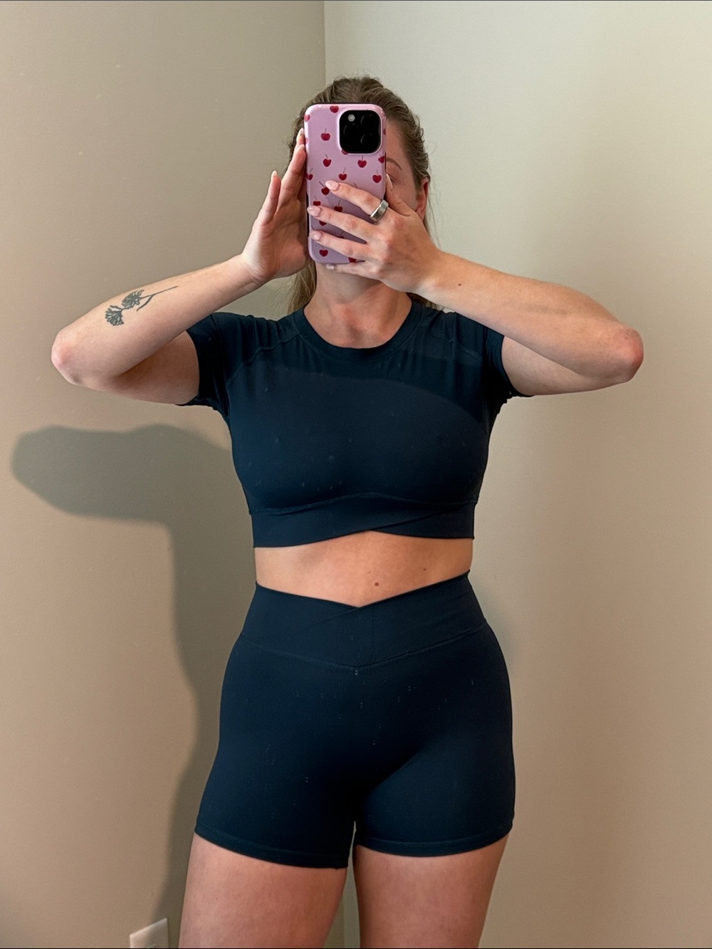 Women’s Short Sleeve Crop Top & Short Workout Set
